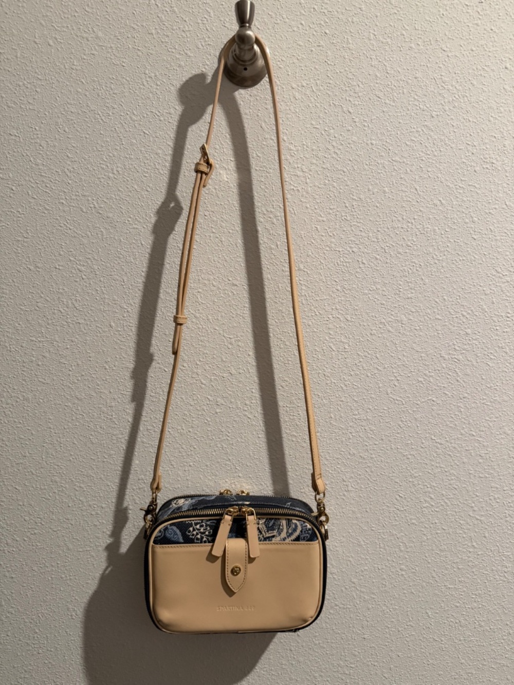 Spartina 449 Meryl Phone crossbody - Picture 2 of 8